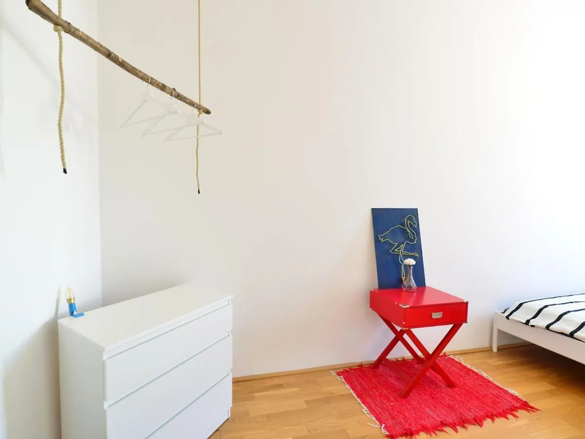 Apartment 2 Bedrooms @ The U3 Subway Vienna